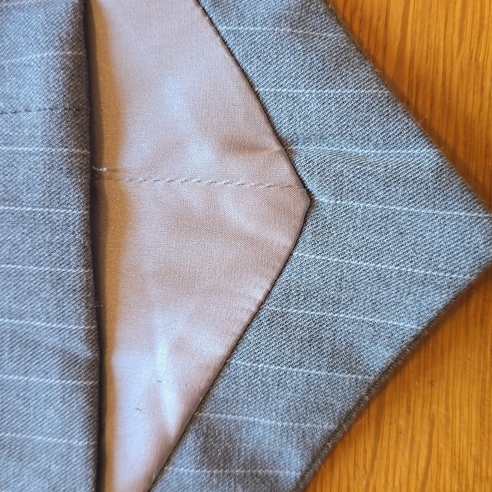 Heartloom, Light Gray Pinstripe Vest, EUC, Women's L - Picture 11 of 13